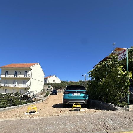 Primosten Apartments المظهر الخارجي الصورة